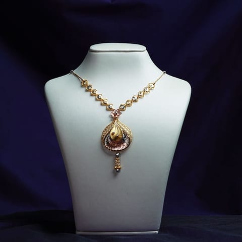 Custom-made 22K gold bridal necklace on a white bust